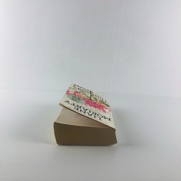 The Husband's Secret By Liane Moriarty Domestic Fiction Small Paperback Book - Picture 5 of 8